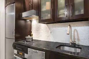24 5th Ave, New York City, NY 10011 - Photo 3