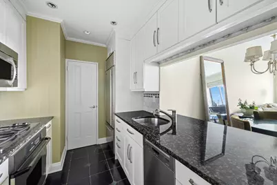 377 Rector Place #26A, New York City, NY 10280 - Photo 3