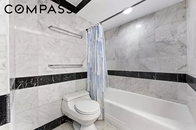150 W 56th Street #4312, New York, NY 10019 - Photo 15
