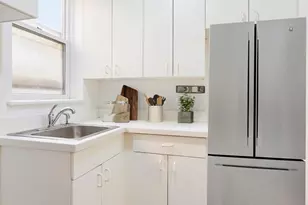 326 W 83rd St, New York City, NY 10024 - Photo 5