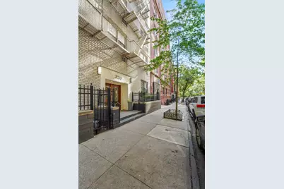 326 W 83rd Street #5A, New York City, NY 10024 - Photo 9