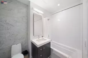 416 W 52nd St, New York City, NY 10019 - Photo 5