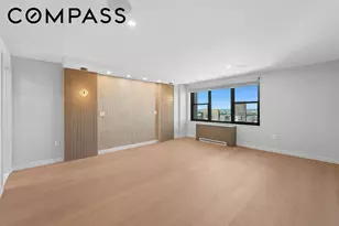 201 W 70th St, New York City, NY 10023 - Photo 7