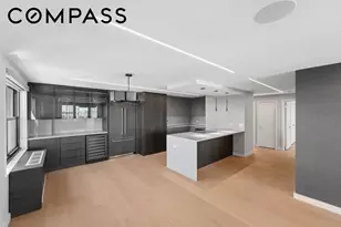 201 W 70th St, New York City, NY 10023 - Photo 3