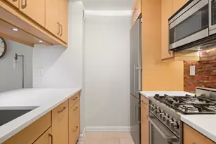 295 Greenwich St, New York City, NY 10007 - Photo 5