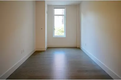 510 E 14th Street #211, New York, NY 10009 - Photo 5