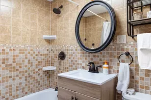 2176 Kimball St, New York City, NY 11234 - Photo 11
