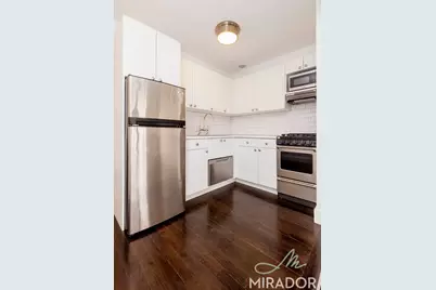255 W 14th Street #5B, New York City, NY 10011 - Photo 3