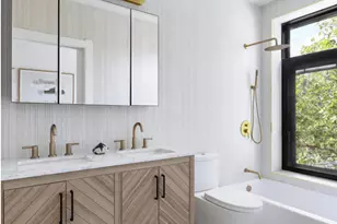 128 Summit St, New York City, NY 11231 - Photo 7