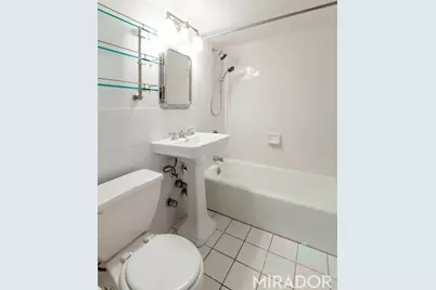 27 W 16th Street #3C, New York, NY 10012 - Photo 3