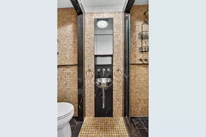 60 Greenwich Avenue, New York City, NY 10011 - Photo 9