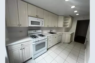 40 Central Park S #19D, New York City, NY 10019 - Photo 5