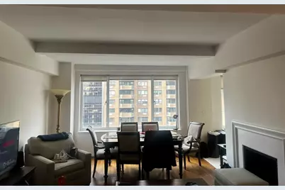 40 Central Park S #19D, New York City, NY 10019 - Photo 1