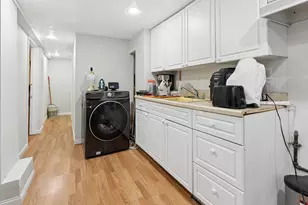 285 Winthrop St, New York City, NY 11225 - Photo 17