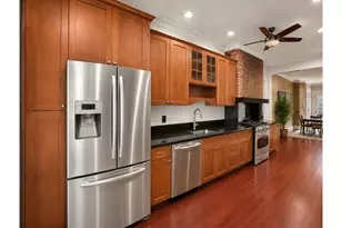 285 Winthrop St, New York City, NY 11225 - Photo 7