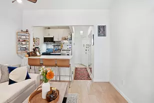 340 E 83rd St, New York, NY 10028 - Photo 3