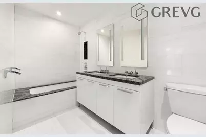 230 E 20th Street #52, New York, NY 10003 - Photo 5