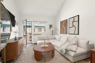 211 Thompson St, New York City, NY 10012 - Photo 3