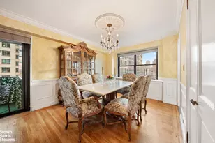 345 E 80th St, New York, NY 10075 - Photo 5