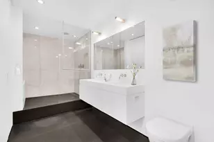 10 Little W St, New York City, NY 10004 - Photo 7