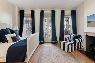 239 E 48th St, New York City, NY 10017 - Photo 9