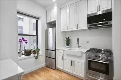 195 S 4th Street #C3, New York City, NY 11211 - Photo 1