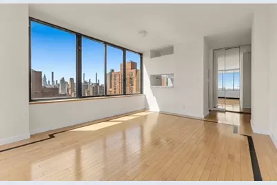 300 E 93rd Street #39E, New York City, NY 10128 - Photo 9