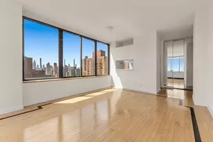300 E 93rd St, New York City, NY 10128 - Photo 9