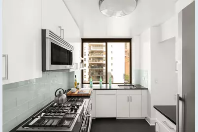 300 E 64th Street #9A, New York City, NY 10021 - Photo 5