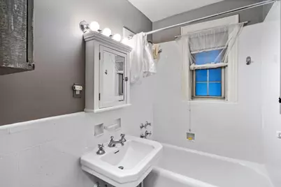 150 Burns Street #2G, New York City, NY 11375 - Photo 9