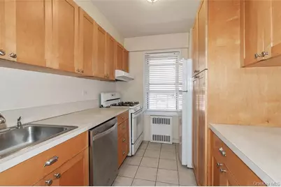 110-20 71st Road #206, New York City, NY 11426 - Photo 7