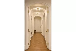 410 E 57th St, New York City, NY 10022 - Photo 9