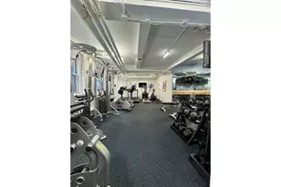 410 E 57th St, New York City, NY 10022 - Photo 21