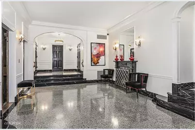 410 E 57th Street #2CD, New York City, NY 10022 - Photo 25