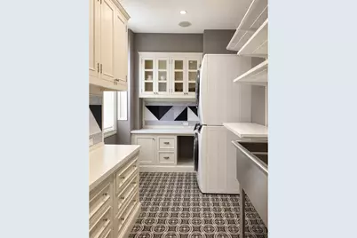 410 E 57th Street #2CD, New York City, NY 10022 - Photo 17