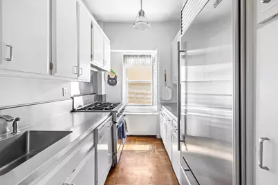 201 E 79th Street #18A, New York, NY 10075 - Photo 5