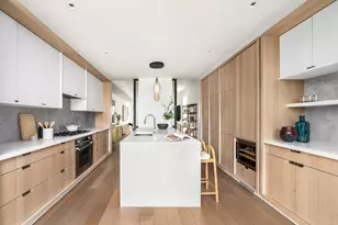 180 6th Ave, New York, NY 10013 - Photo 3