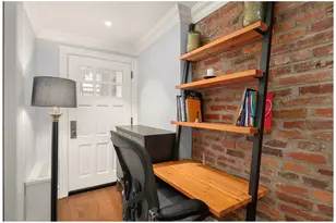 158 W 10th St, New York City, NY 10014 - Photo 9