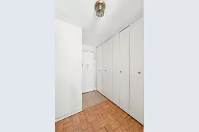 165 W 66th Street #3M, New York City, NY 10023 - Photo 5
