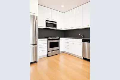 517 W 46th Street #404, New York, NY 10036 - Photo 3