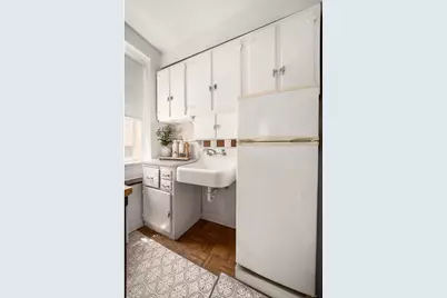 350 W 57th Street #10H, New York, NY 10019 - Photo 3