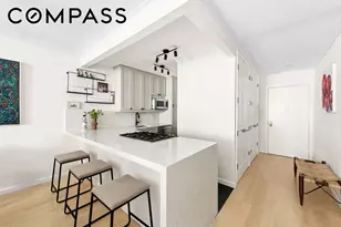 313 W 22nd St, New York, NY 10011 - Photo 3
