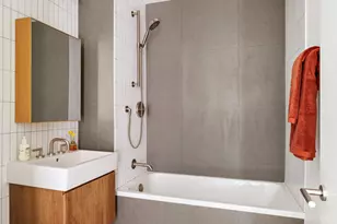 76 N 8th St, New York City, NY 11249 - Photo 11