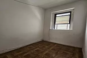 21-15 33rd St, Astoria, NY 11105 - Photo 3
