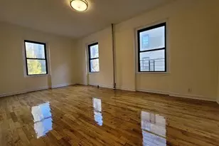 21-27 33rd St, Astoria, NY 11105 - Photo 1