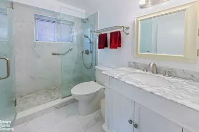 420 E 58th Street #18C, New York, NY 10022 - Photo 5