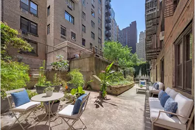 315 E 56th Street #GRA, New York City, NY 10022 - Photo 9