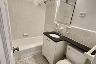 442 W 57th St, New York, NY 10019 - Photo 11