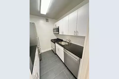 442 W 57th Street #4A, New York, NY 10019 - Photo 7