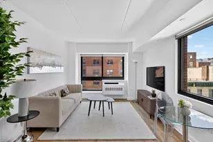 535 W 52nd St, New York, NY 10019 - Photo 1